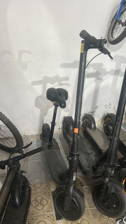 120-130kg daşıylr 2təkər bezkamer oturacaq üstündə hədiyyə oturacaq — Bakı