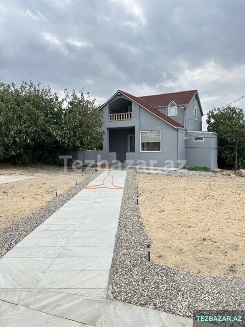 Sibriz qes. bag evi satilir — Bakı