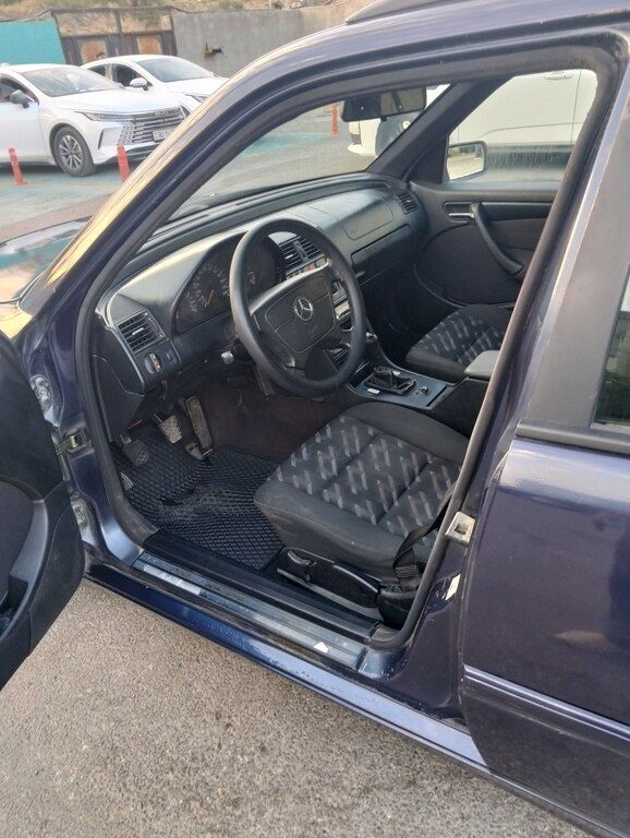 Mercedes C 180, 1.8 L, 1999 il, 390 000 km 99-FR-592 — Avtomobillər, Bakı (11)
