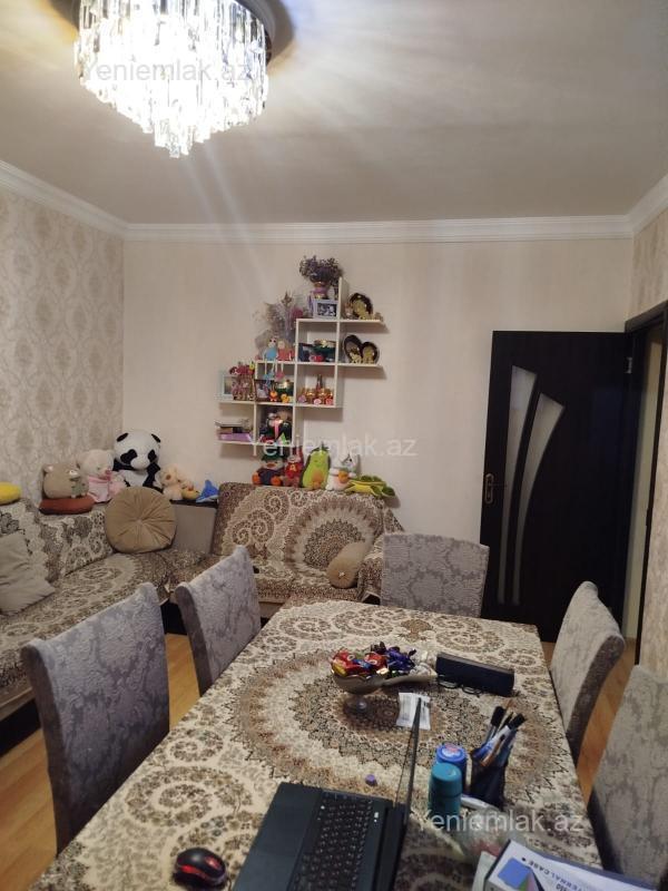 Satılır 3 otaqlı Bina evi menzil (Köhnə tikili), 69 m², 10-cu mikrorayon — Mənzil, Sumqayıt (2)