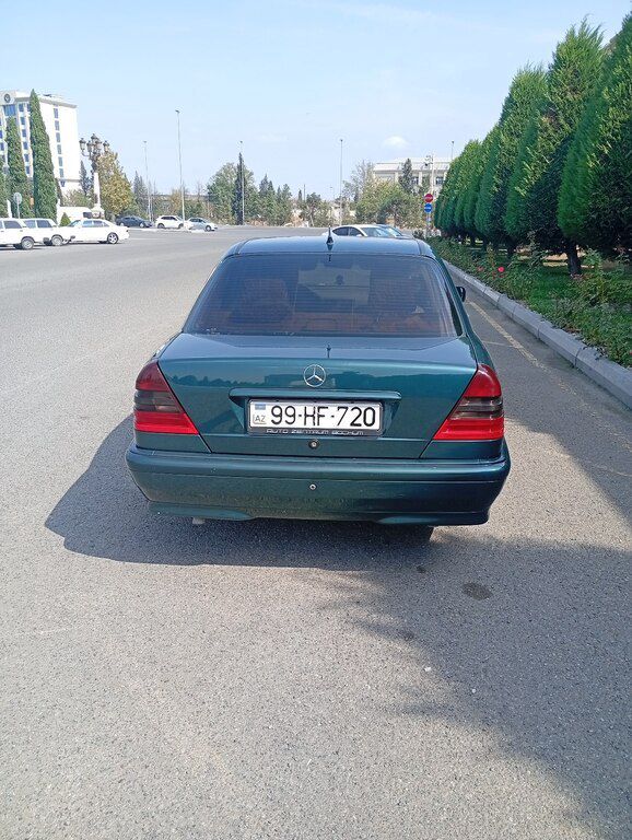Mercedes C 180, 1.8 L, 1999 il, 300 050 km 99-HF-720 — Avtomobillər, Gəncə (2)