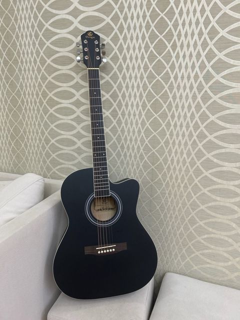 Grape akustik gitarası — Bakı