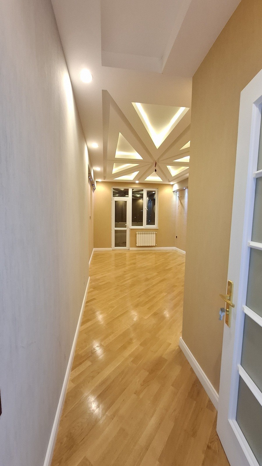 Satılır 3 otaqlı yeni tikili 140 m² — Mənzil, Bakı (7)