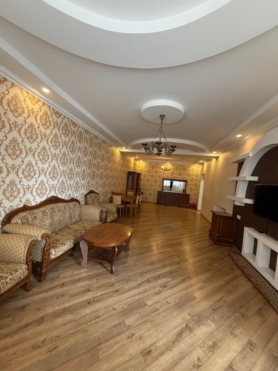 Satılır 3 otaqlı yeni tikili 150 m² — Mənzil, Bakı (3)