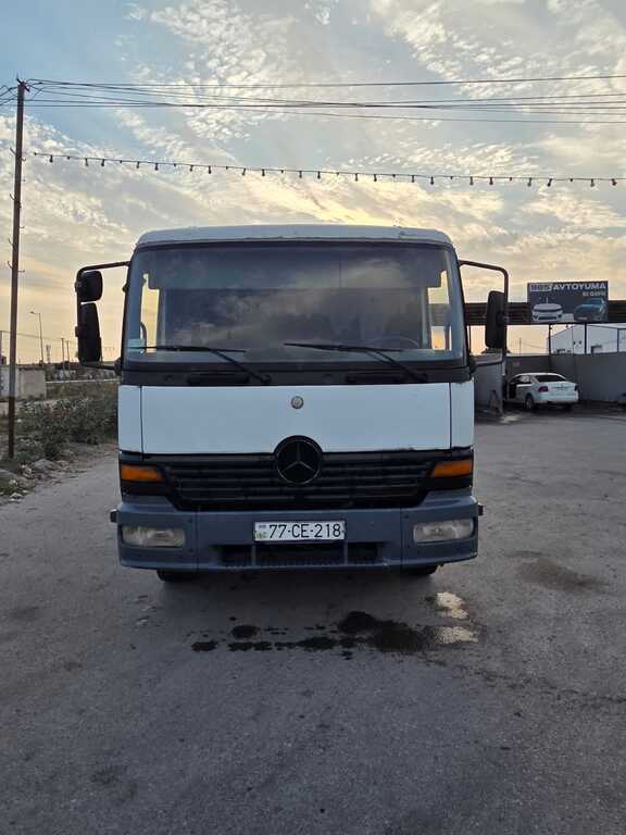 Mercedes Atego 1223, 6.4 L, 2001 il, 900 000 km 77-CE-218 — Avtokranlar, Bakı (2)