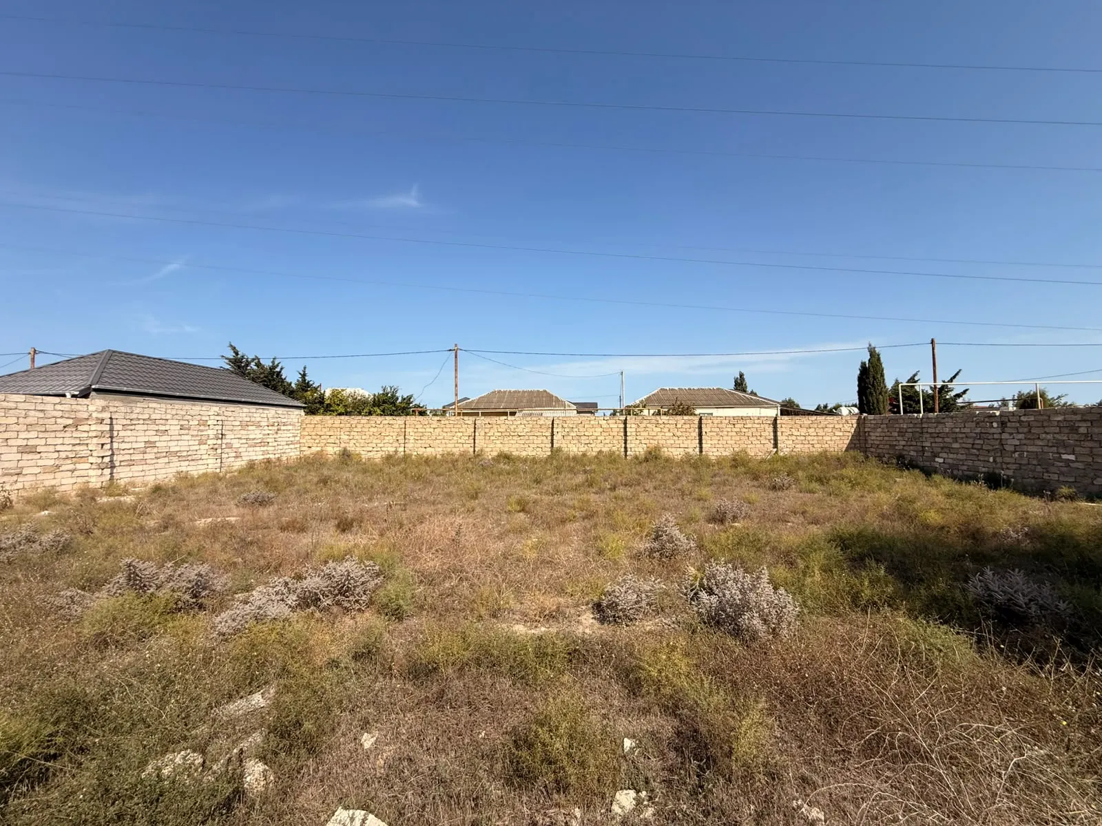 Şüvəlan, Torpaq satılır - 6 sot — Bakı