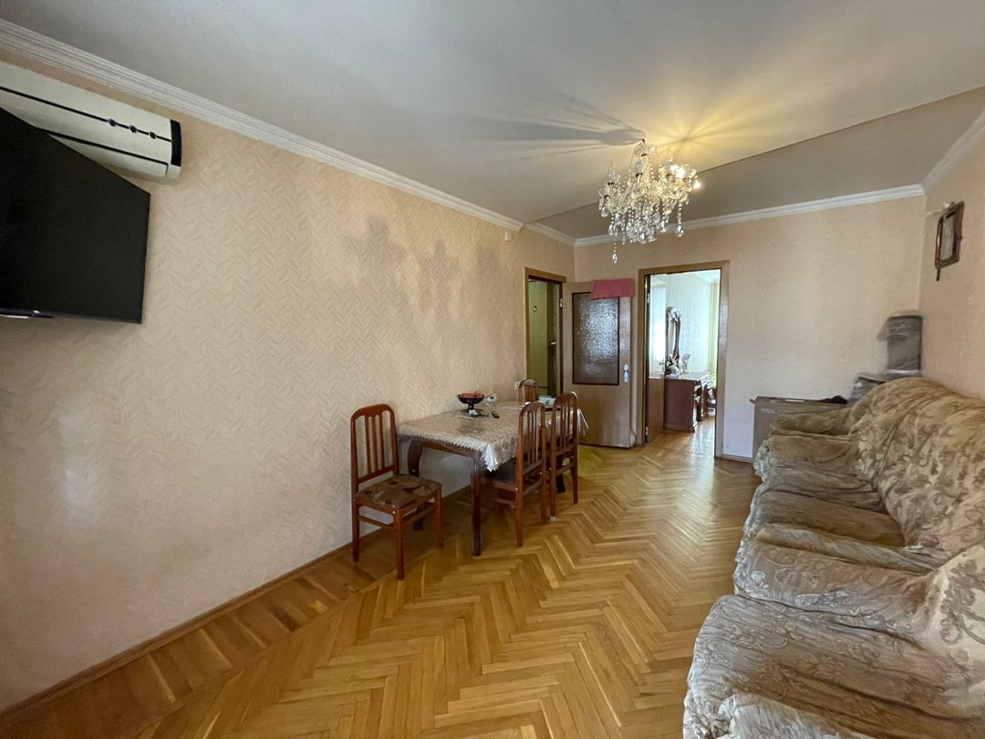 Satılır 2 otaqlı köhnə tikili 60 m² — Mənzil, Bakı (2)