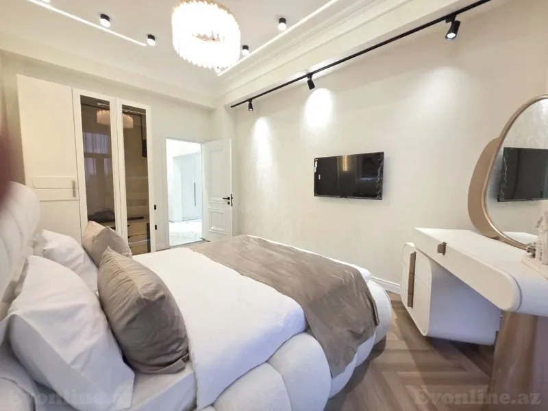 Satılır 3 otaqlı Mənzil Yeni tikili 105 m² Bakı, Nərimanov r., Bakmil m — Mənzil, Bakı (8)