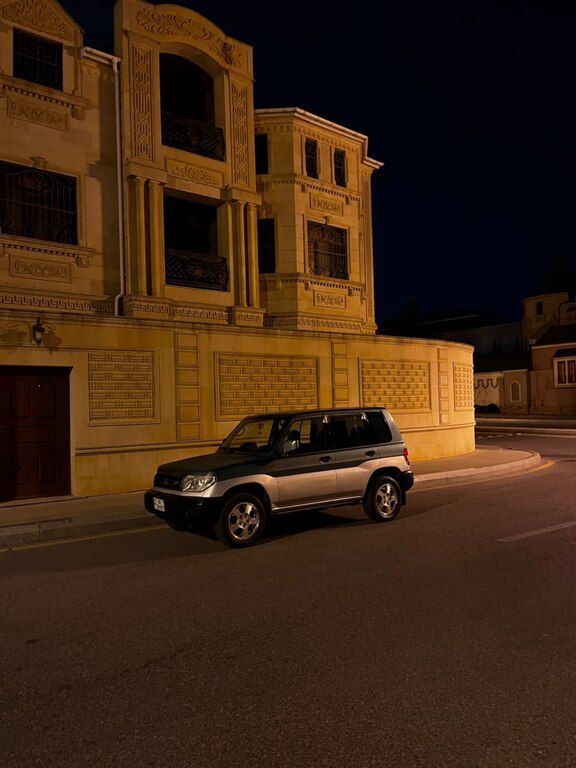 Mitsubishi Pajero io, 1.8 L, 1999 il, 351 000 km — Avtomobillər, Bakı (7)
