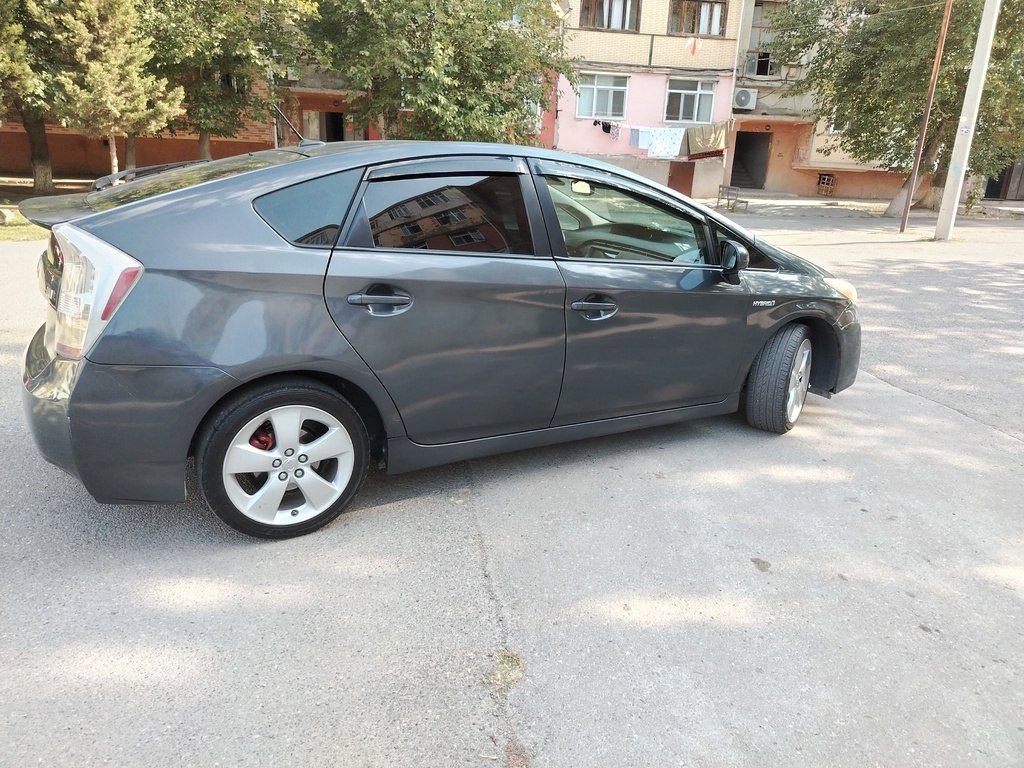 Toyota Prius, 1.8 L, 1.3 kWh, 2011 il, 189 000 km 50-DP-821 — Avtomobillər, Sumqayıt (9)