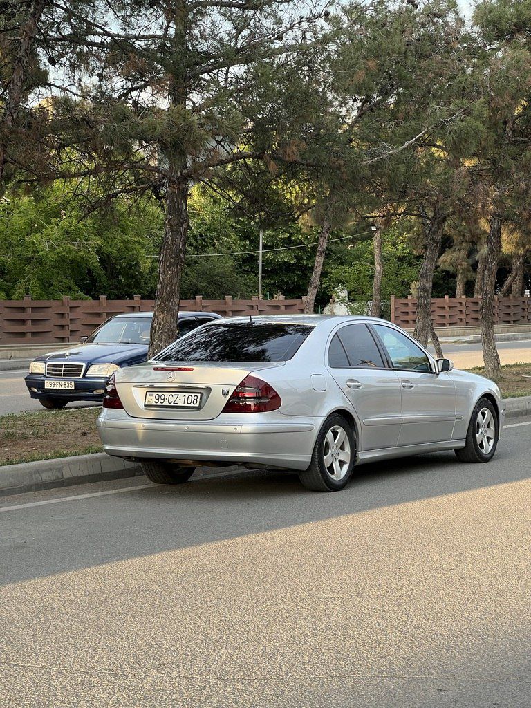 Mercedes E 320, 3.2 L, 2003 il, 244 000 km 99-CZ-108 — Avtomobillər, Şəmkir (4)