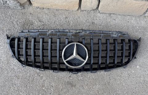 Mercedes W213 radiator barmaqlığı — Bakı