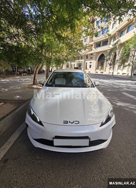 BYD Seal 05 Plug-in Hybrid, 2025 il — Minik avtomobili icarəsi, Bakı (2)