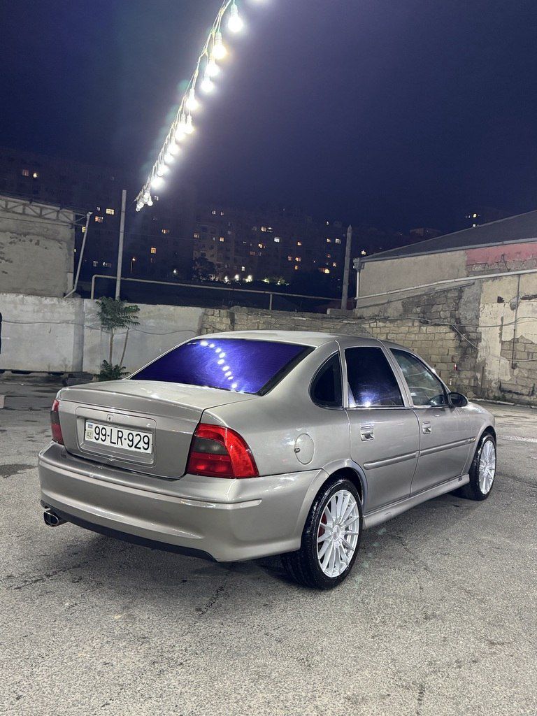 Opel Vectra, 1.8 L, 1996 il, 330 000 km 99-LR-929 — Avtomobillər, Bakı (6)