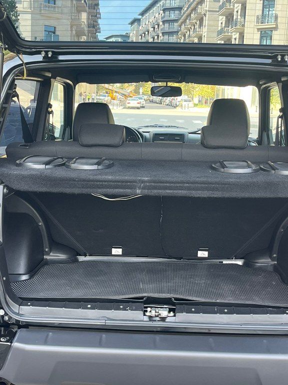 Lada (VAZ) Niva, 1.7 L, 2023 il, 23 000 km — Avtomobillər, Bakı (8)