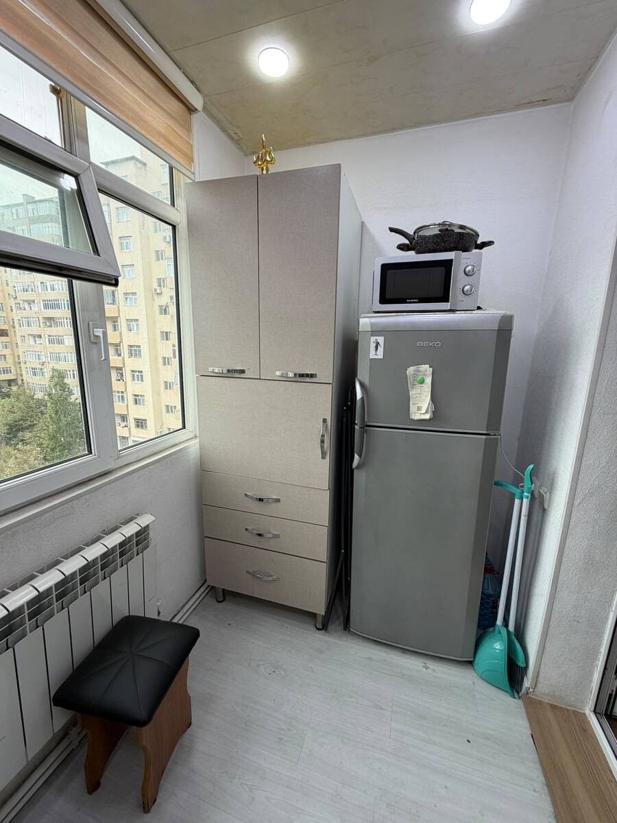 Satılır 2 otaqlı köhnə tikili 50 m² — Mənzil, Bakı (9)