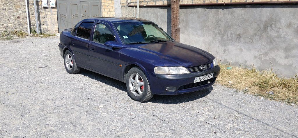 Opel Vectra, 2.0 L, 1996 il, 360 000 km 10-SS-846 — Avtomobillər, Şəki (4)