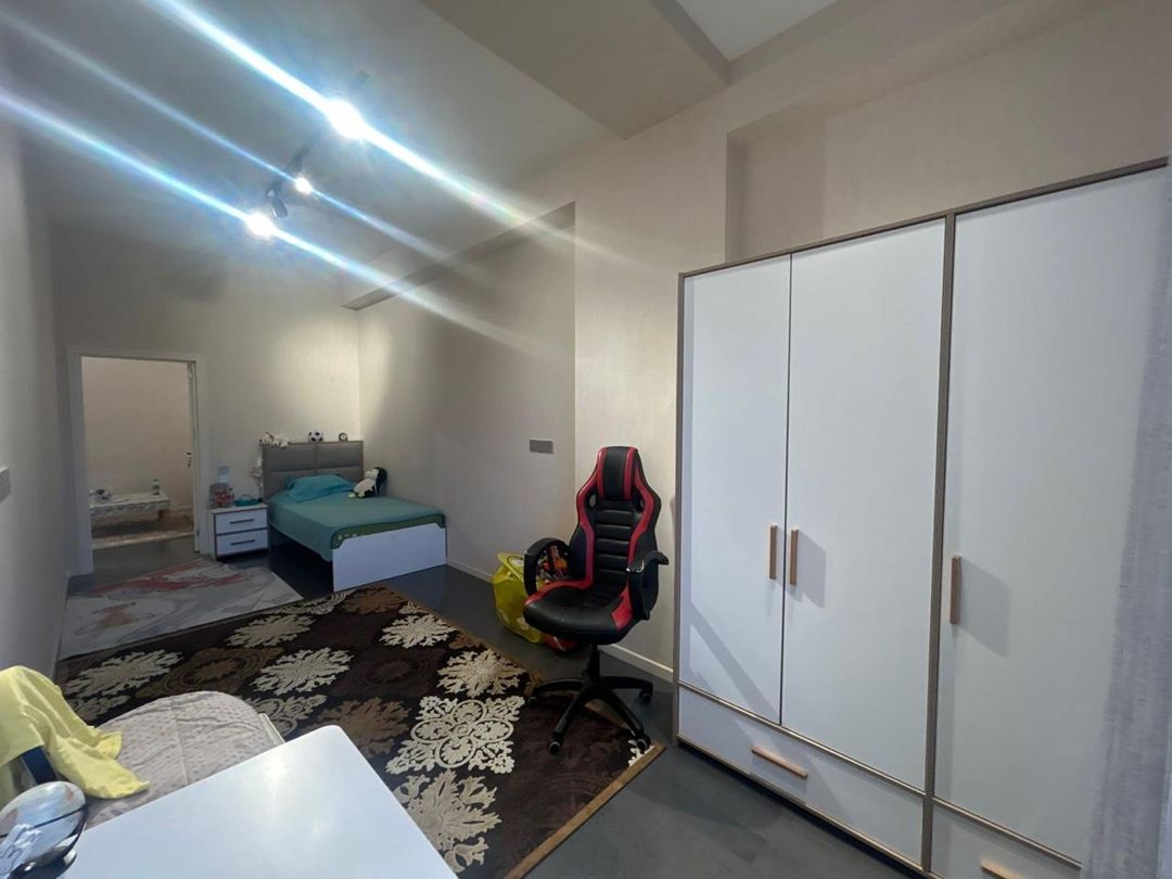 4 otaqlı mənzil, 220 m², Şamil Əzizbəyov küç., 133 (Дом 1) (7 Points) — Mənzil, Bakı (11)