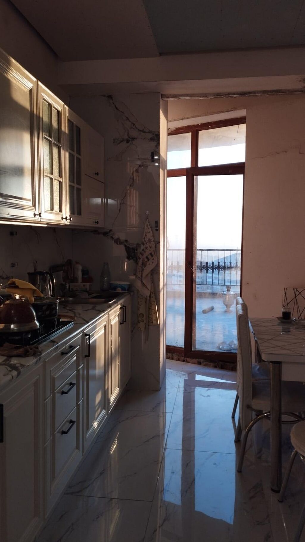Yasamal, 3 otaqlı, Yeni tikili, m. İnşaatçılar, 82 kv. m — Mənzil, Bakı (5)
