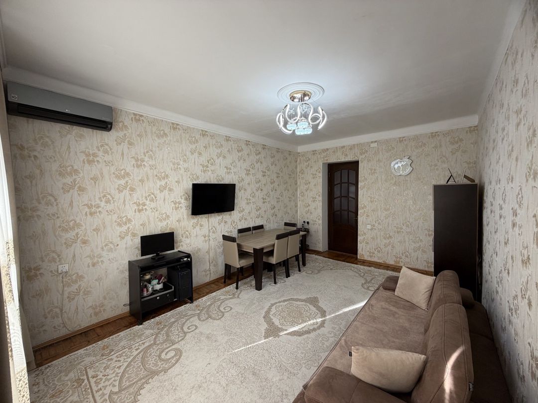 Satılır 2 otaqlı köhnə tikili 65 m² — Mənzil, Bakı (5)