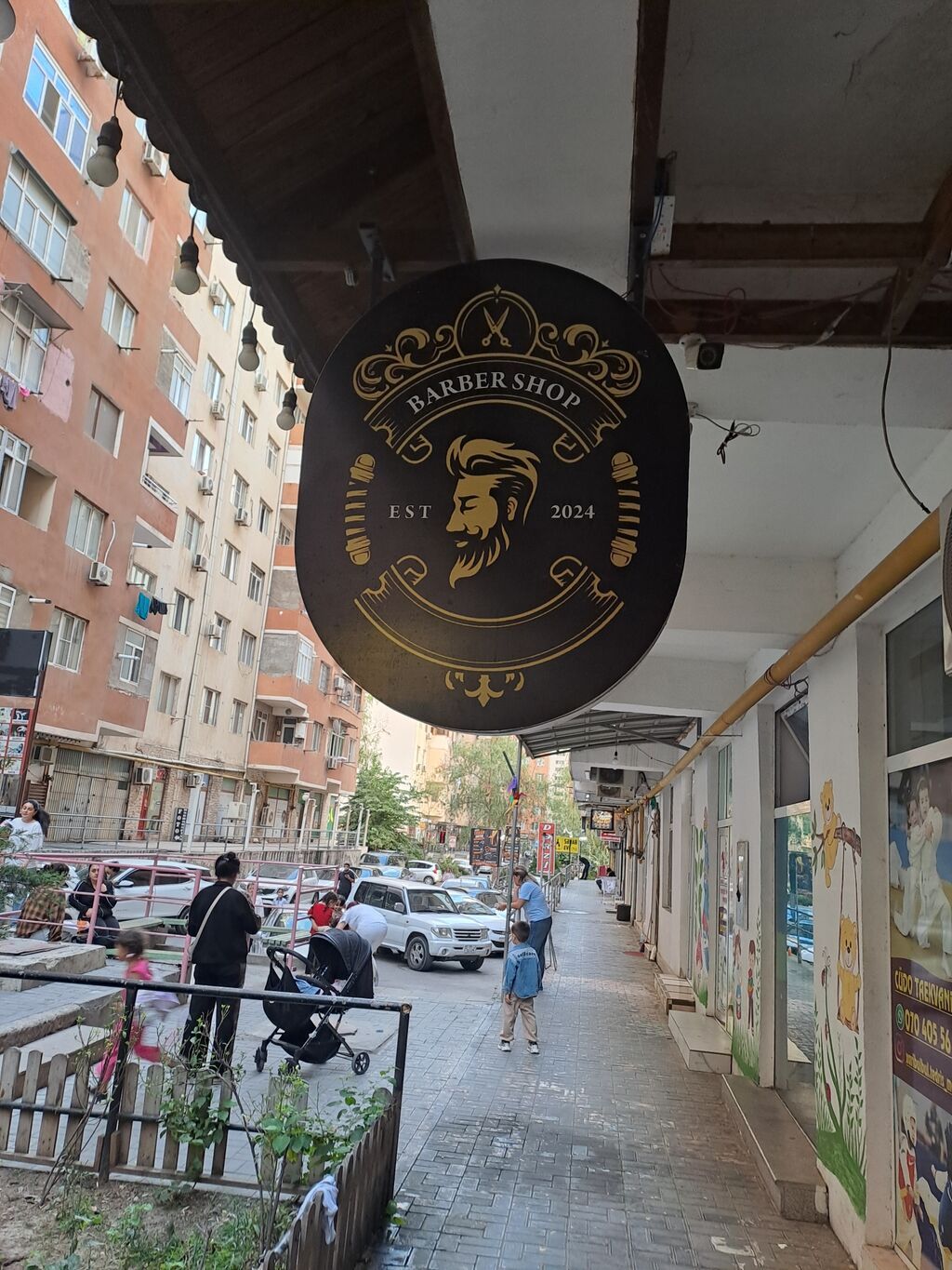 Bərbərlər Saç kəsimi — Digər, Bakı (2)