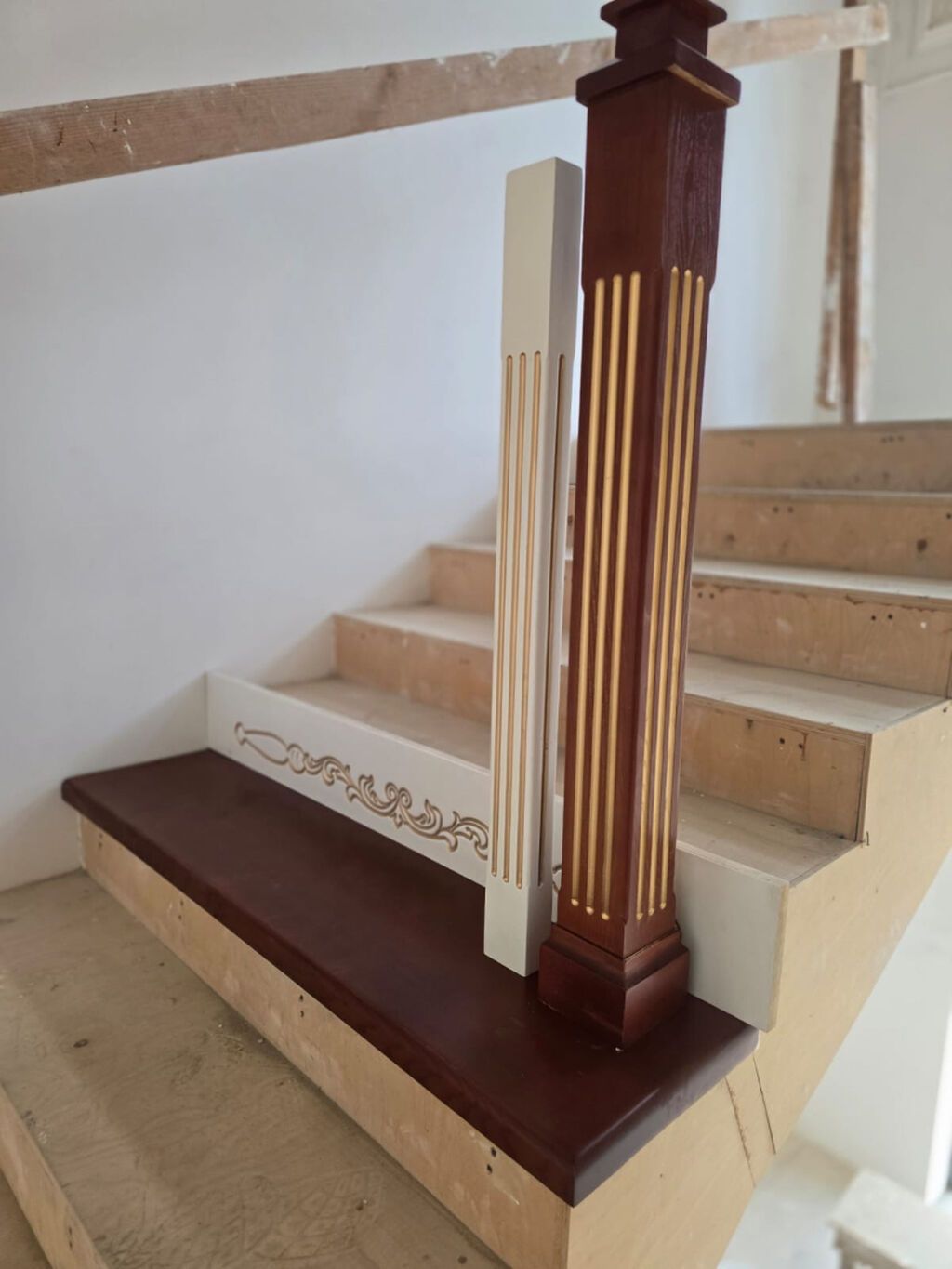 Pilleken görüş ağaci 120×30 maşin boyasile renglenib 48eded(komplekt) — Mebel, Bakı (5)