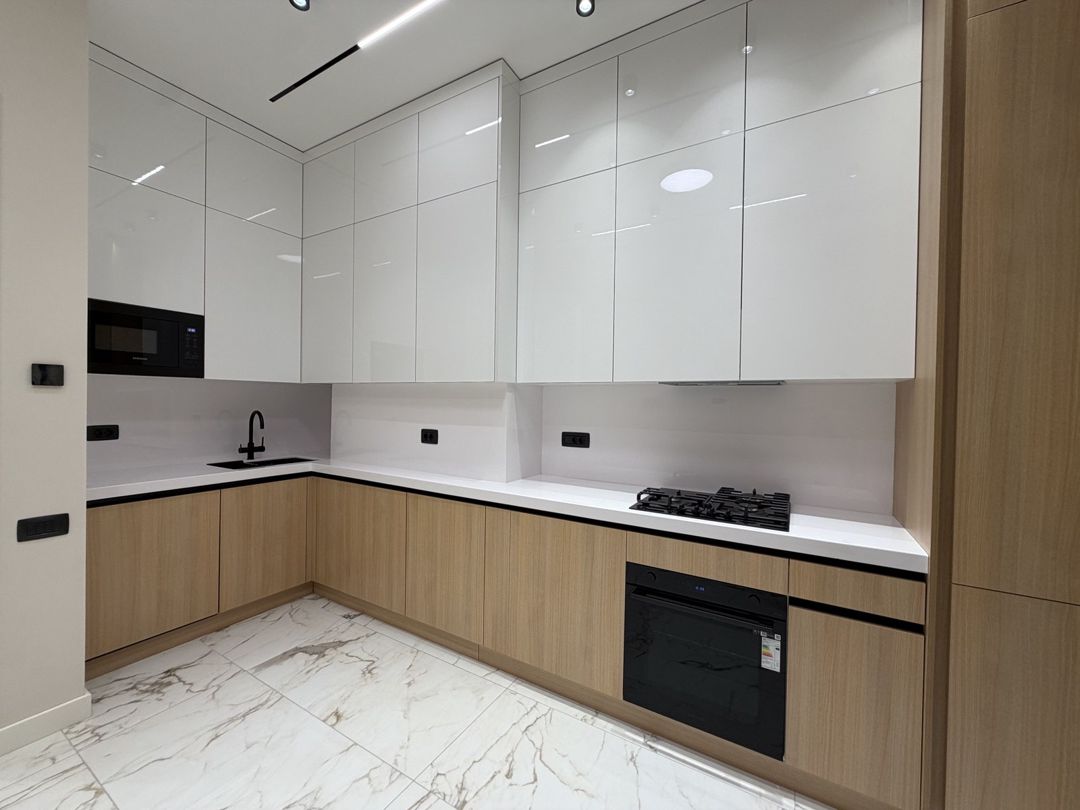 Satılır 2 otaqlı yeni tikili 100 m² — Mənzil, Bakı (12)
