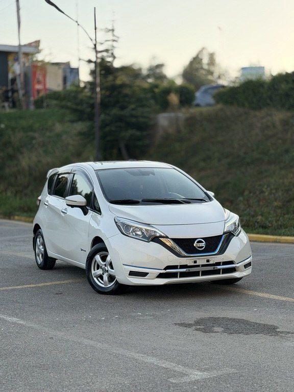 Nissan Note, 1.2 L, 1.5 kWh, 2017 il, 90 500 km — Avtomobillər, Bakı (5)