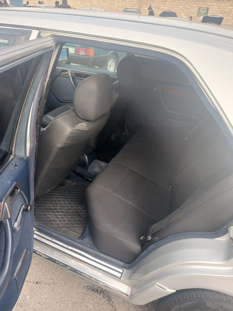 Mercedes E 220, 2.2 L, 1994 il, 553 000 km 10-GX-464 — Avtomobillər, Beyləqan (5)