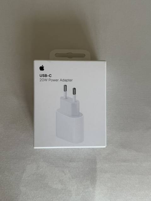 Məhsul: Apple şarj aksesuarları dəsti - Apple Usb‑c 20W Power Adapter — 40 ₼ · Bakı, Nərimanov · Şarj cihazları Məhsul: Apple şarj aksesuarları dəsti - Apple Usb‑c 20W Power Adapter — Bakı