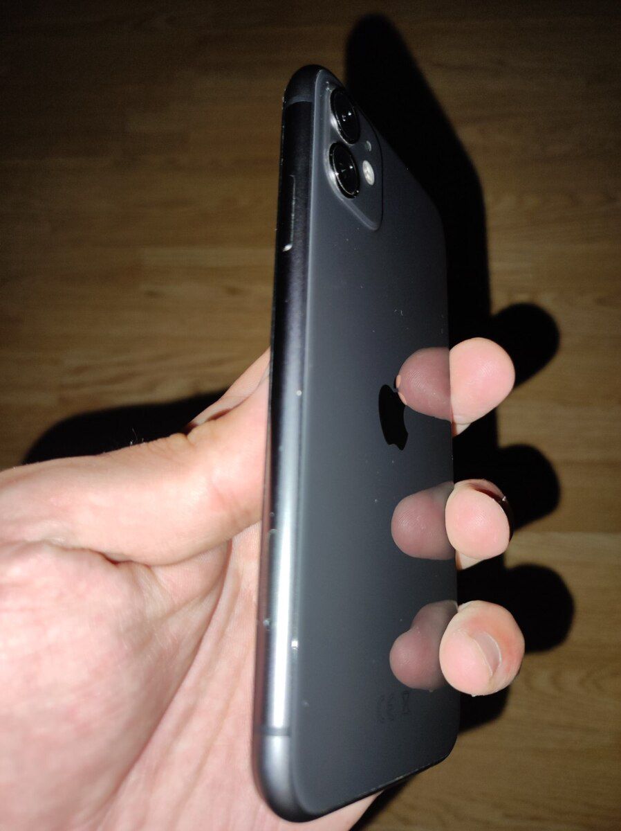 Apple iPhone 11 Black 128GB/4GB — Smartfonlar, Bakı (3)