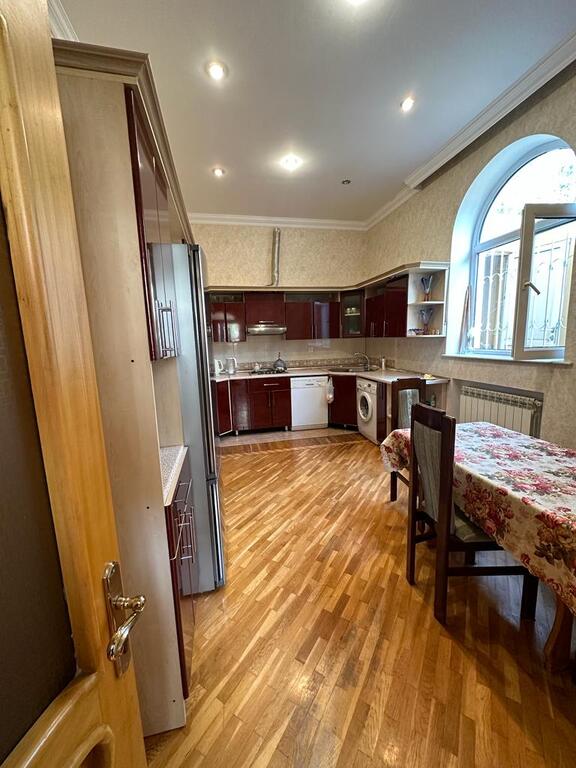 Satılır 4 otaqlı həyət evi/bağ evi 130 m² — Ev, villa, Bakı (8)
