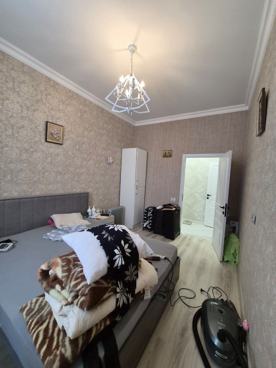 Satılır 2 otaqlı köhnə tikili 64 m² — Mənzil, Bakı (6)