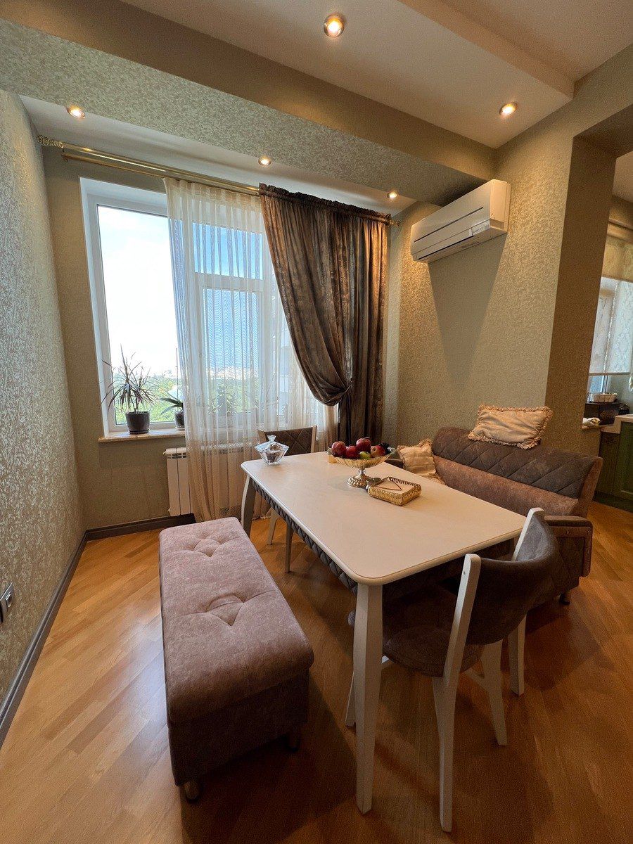 Satılır 5 otaqlı yeni tikili 225 m² — Mənzil, Bakı (7)