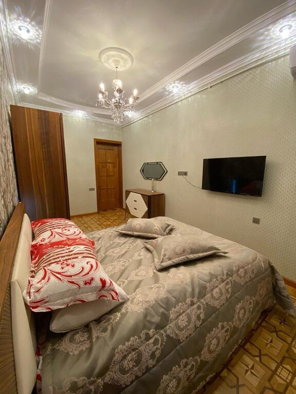 İcarəyə verilir 4 otaqlı köhnə tikili 120 m² — Mənzil, Bakı (4)