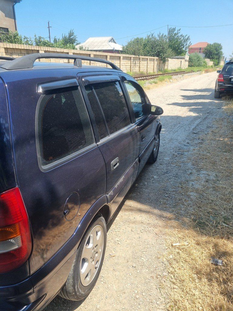 Opel Zafira, 1.8 L, 1999 il, 535 000 km 99-MB-429 — Avtomobillər, Bakı (4)