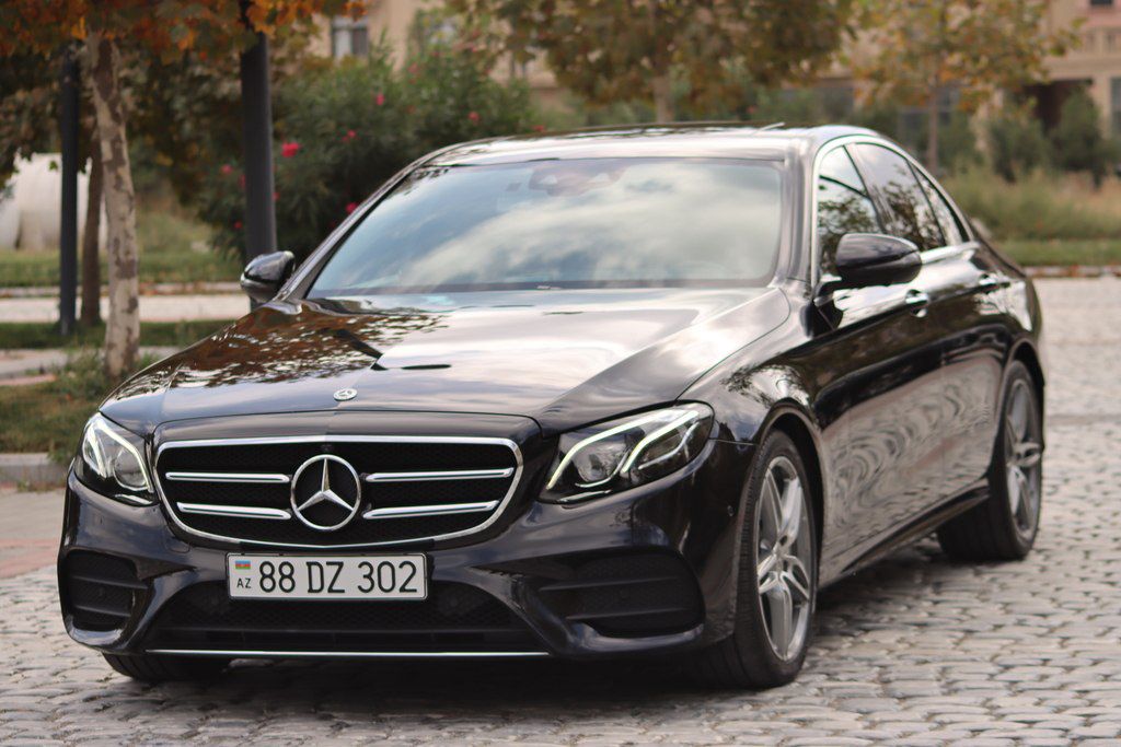 Mercedes E 300, 2.0 L, 2018 il, 176 600 km 88-DZ-302 — Avtomobillər, Bakı (3)