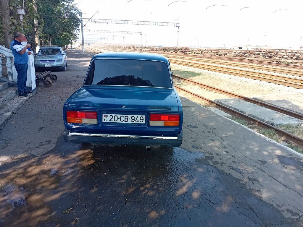 Lada (VAZ) 2107, 1.6 L, 2004 il, 250 000 km 20-CB-949 — Avtomobillər, Gəncə (10)