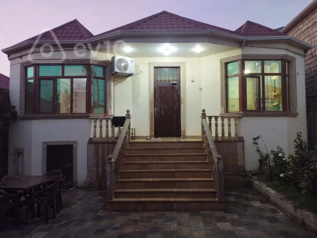 3 otaqlı həyət evi, 100 m², Binəqədi rayonu Əsəd Həsənov küçəsi — kirayə — Bakı