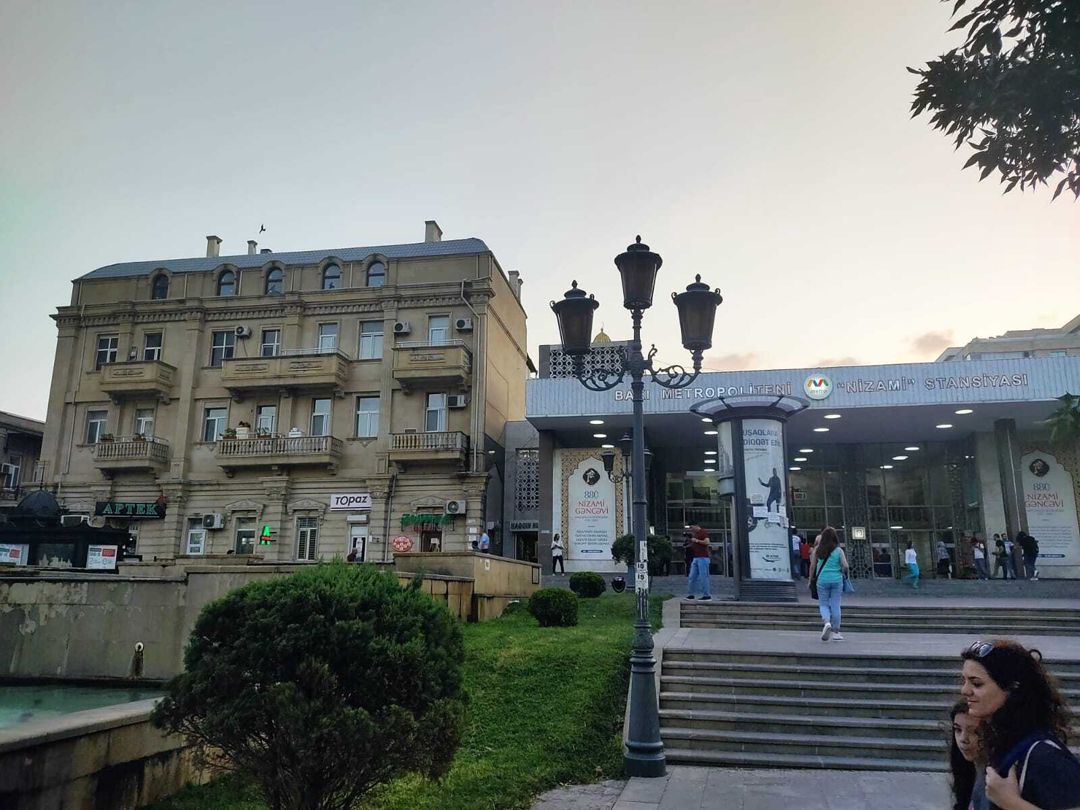 Satılır obyekt 185 m² — Əmlak, Bakı (2)