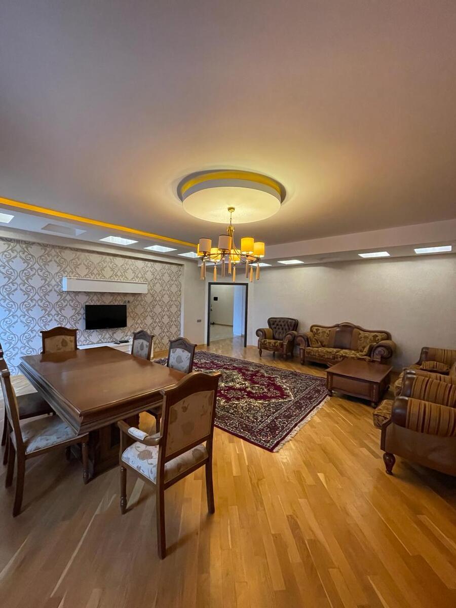 İcarəyə verilir 4 otaqlı yeni tikili 175 m² — Mənzil, Bakı (5)