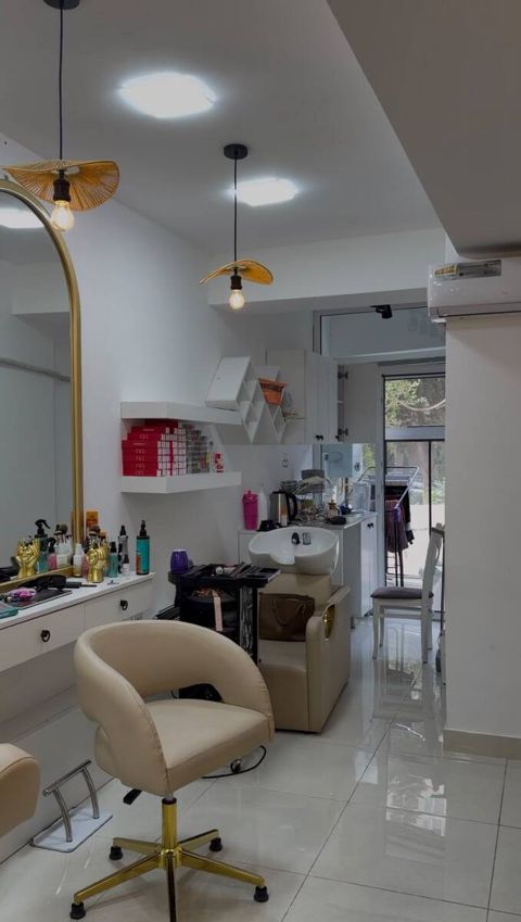 Satılır obyekt 48 m² — Bakı