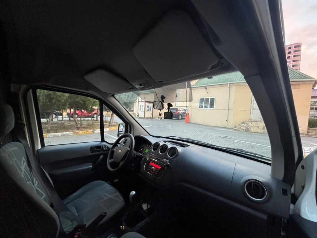 Ford Transit Connect, 1.8 L, 2013 il, 334 251 km — Avtomobillər, Sumqayıt (4)