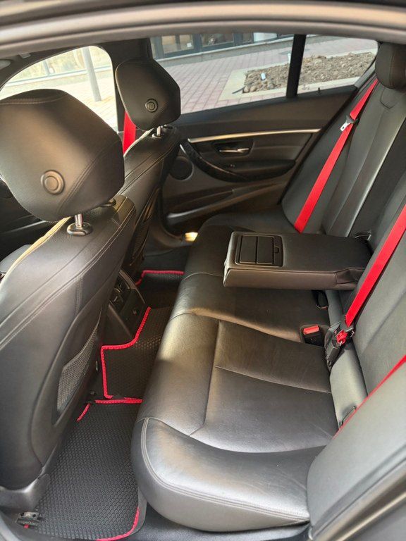 BMW 330, 2.0 L, 2018 il, 189 903 km — Avtomobillər, Bakı (12)