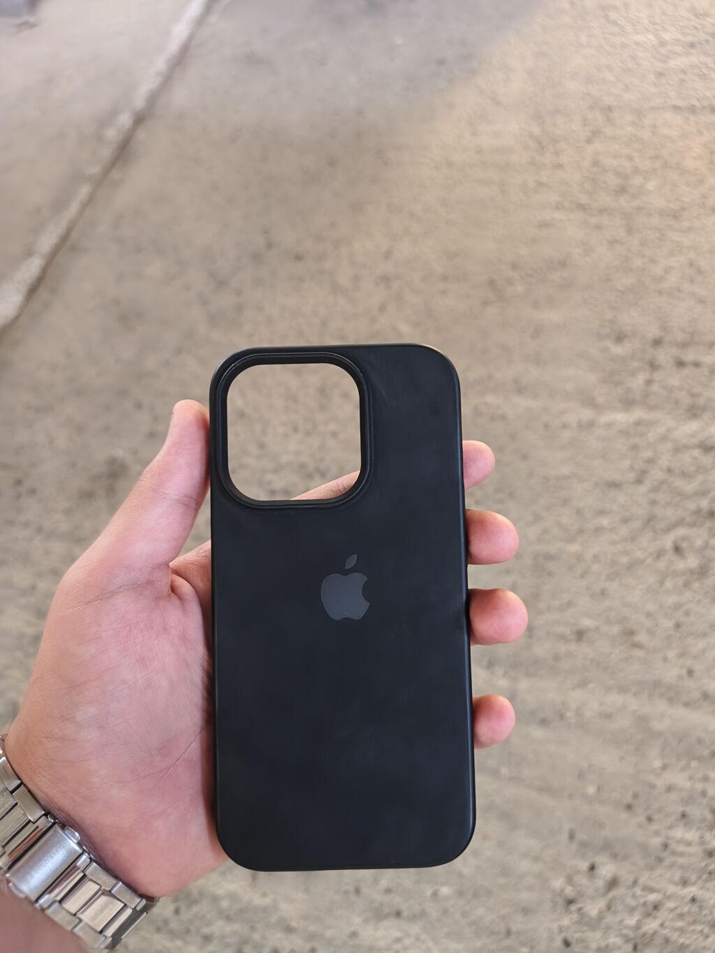 Apple iPhone üçün orijinal silikon/rezin qoruyucu keys - Rəng: qara — Digər, Bakı