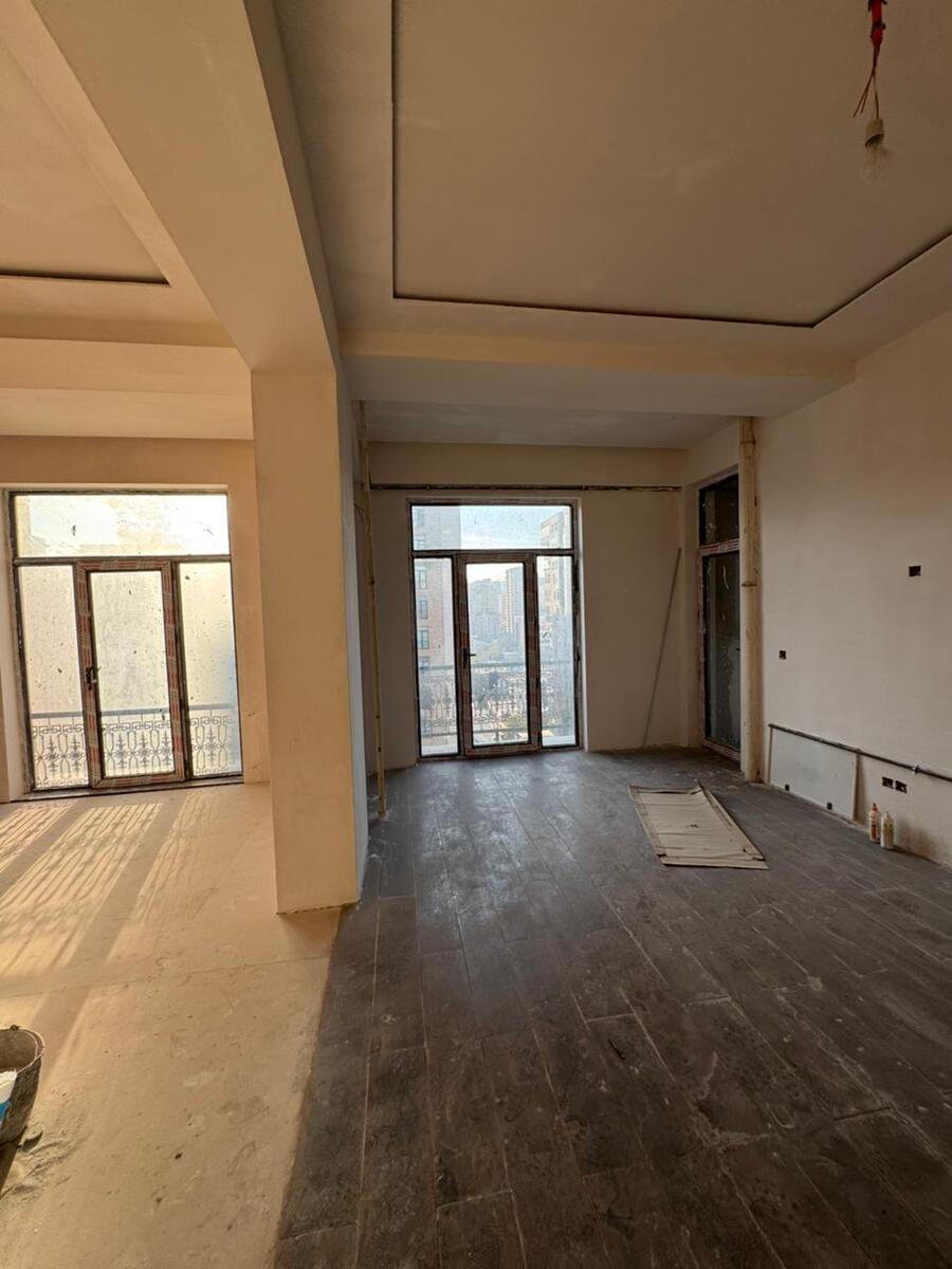 Satılır 3 otaqlı yeni tikili 151 m² — Mənzil, Bakı (4)