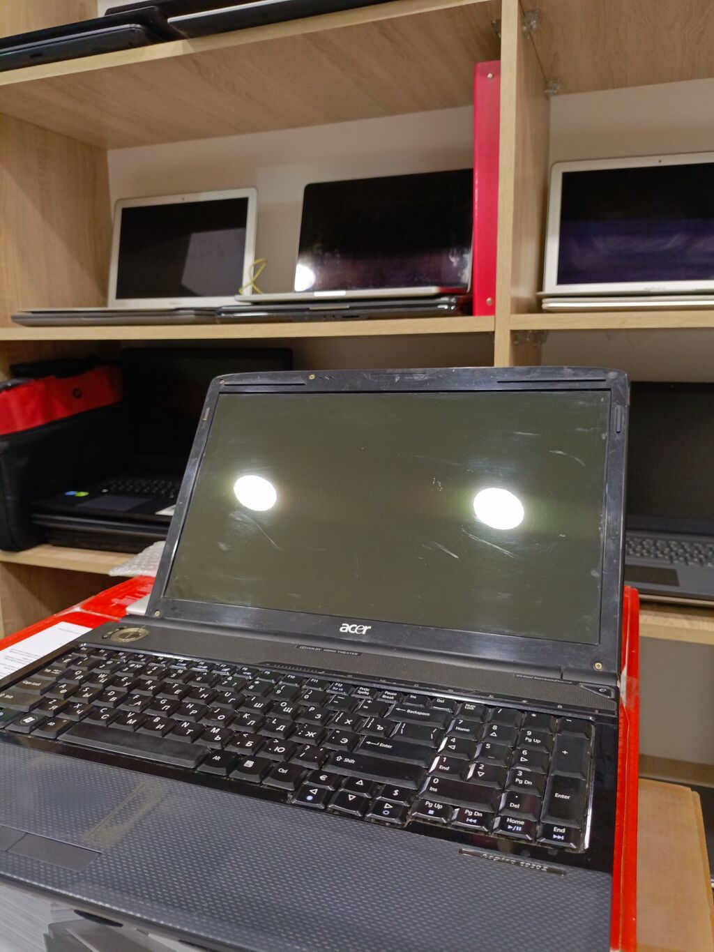 Acer noutbuk Xüsusiyyətlər: - Ekran: təxminən 15.6" (parlaq səth) — Acer, Bakı (5)