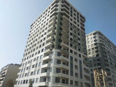 Satılır 4 otaqlı yeni tikili 179 m² — Bakı
