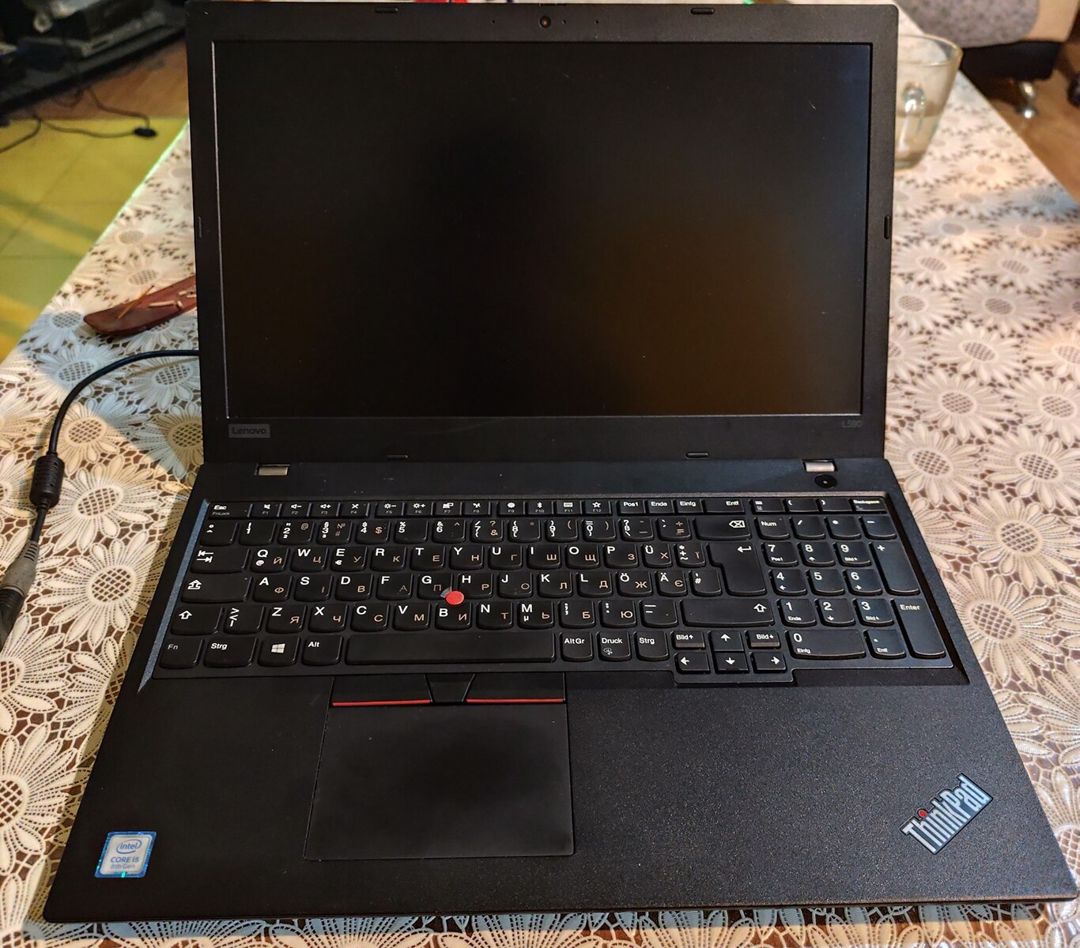 Lenovo ThinkPad L590 (qara rəng) — Noutbuklar, Bakı (4)