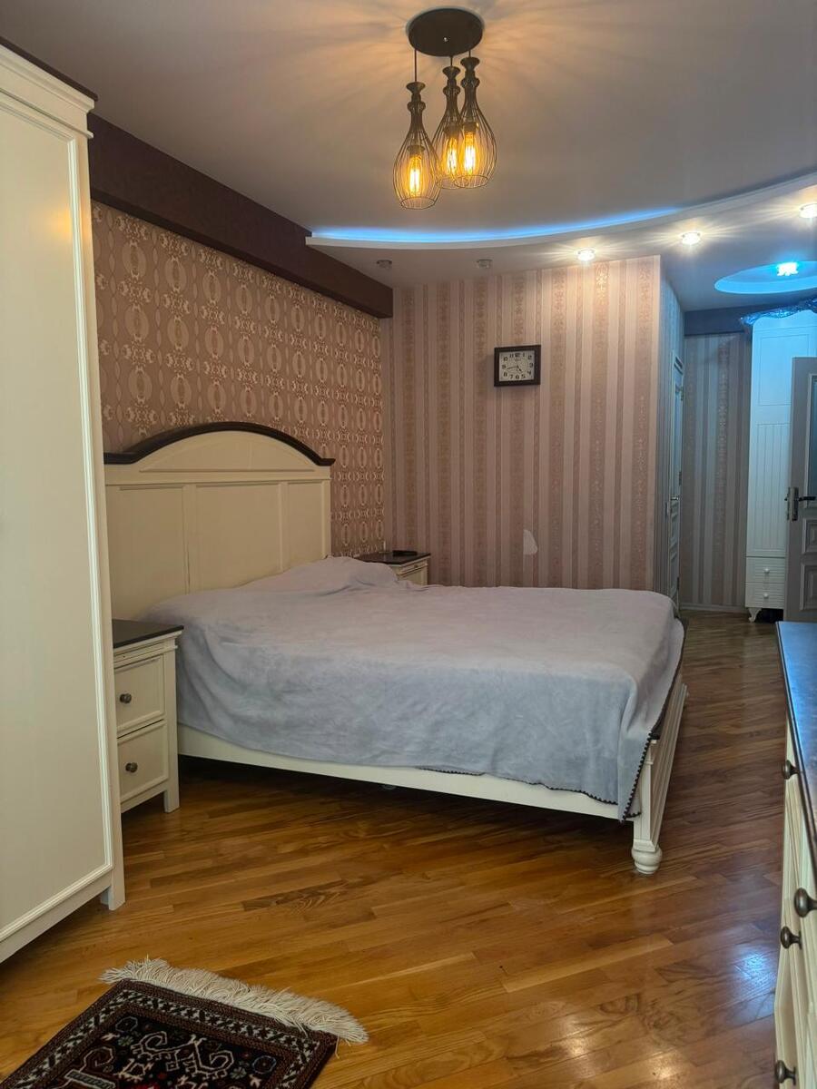 Satılır 3 otaqlı yeni tikili 130 m² — Mənzil, Bakı (7)